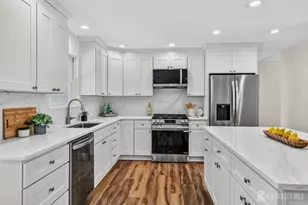 19 Springdale Rd, South Brunswick Township, NJ 08824 - Photo 13