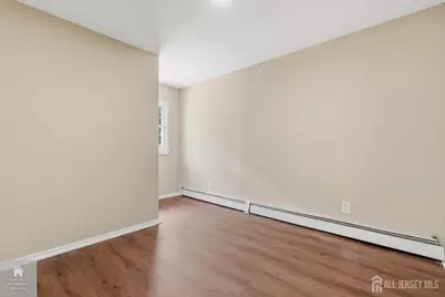 [Address not provided], Middlesex, NJ 08901 - Photo 13