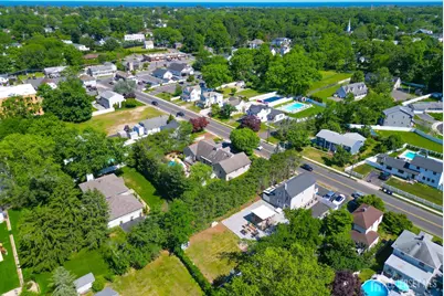 377 W Park Avenue W, Oakhurst, NJ 07755 - Photo 9