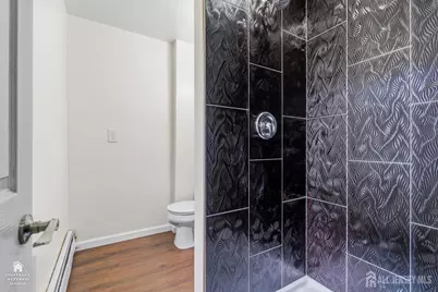 1648 Essex Street #2, Middlesex, NJ 08901 - Photo 21