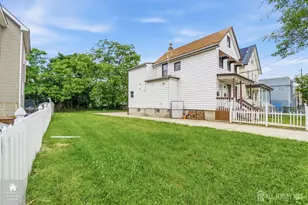 1648 Essex St, Rahway, NJ 07065 - Photo 25