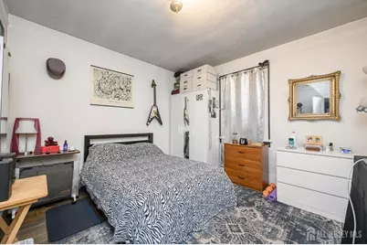 135 Baldwin Street, New Brunswick, NJ 08901 - Photo 13