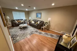 186 Newport Rd, Monroe Township, NJ 08831 - Photo 7