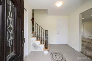 31 Starlit Dr, Middlesex, NJ 08846 - Photo 3