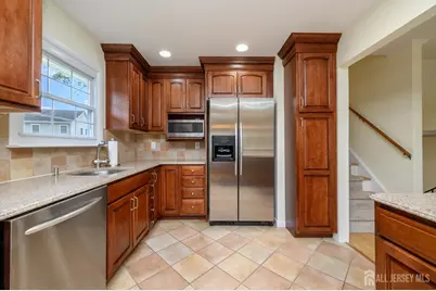 31 Starlit Drive, Middlesex, NJ 08846 - Photo 15