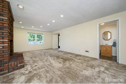 31 Starlit Drive, Middlesex, NJ 08846 - Photo 7