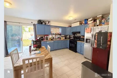 14 Somerset Street, Carteret, NJ 07008 - Photo 7