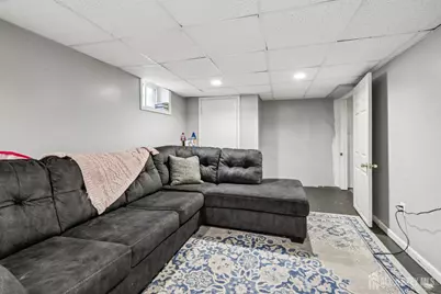 608 Decatur Avenue, Middlesex, NJ 08846 - Photo 31