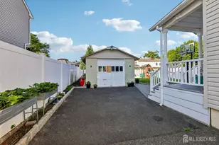 608 Decatur Ave, Middlesex, NJ 08846 - Photo 39