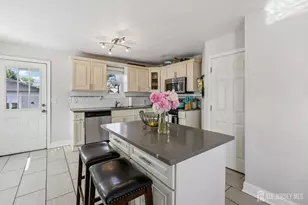 608 Decatur Ave, Middlesex, NJ 08846 - Photo 13