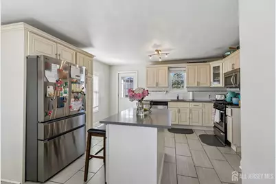 608 Decatur Avenue, Middlesex, NJ 08846 - Photo 11