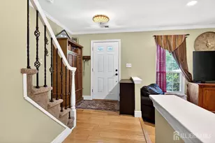 45 Winchester Ct, Matawan, NJ 07747 - Photo 3