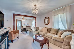 17 Vanderbuilt Pl, Woodbridge Township, NJ 07095 - Photo 9