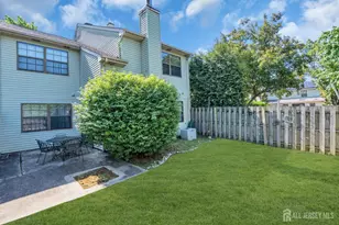 25 Paine Ct, East Brunswick Township, NJ 08816 - Photo 19