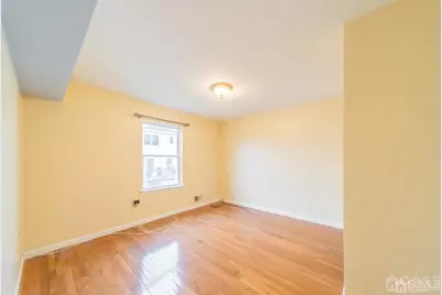 44 N Whittier Street N, Carteret, NJ 07008 - Photo 9