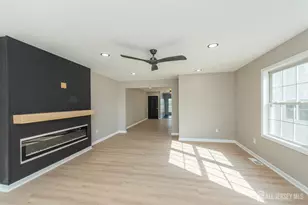 42 Roosevelt St, New Brunswick, NJ 08901 - Photo 5