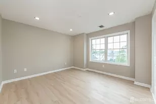 42 Roosevelt St, New Brunswick, NJ 08901 - Photo 13