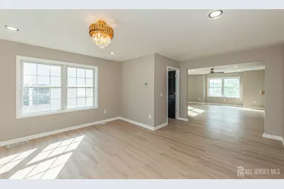 42 Roosevelt Street #B, New Brunswick, NJ 08901 - Photo 11