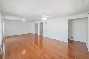 105-R Lowell St, Carteret, NJ 07008 - Photo 3