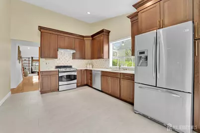 88 W Countryside Drive, South Brunswick Township, NJ 08540 - Photo 7