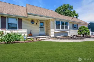20 Sheldon Pl, Piscataway Township, NJ 08854 - Photo 7