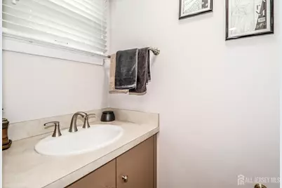 5 Overhill Road, East Brunswick Township, NJ 08816 - Photo 29