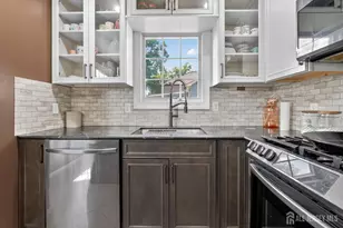 30 Rosewood Rd, Edison, NJ 08817 - Photo 15