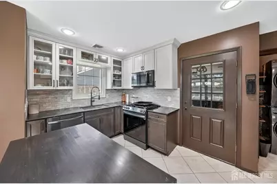30 Rosewood Road, Edison, NJ 08817 - Photo 9