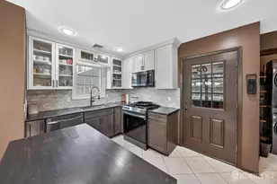 30 Rosewood Rd, Edison, NJ 08817 - Photo 9