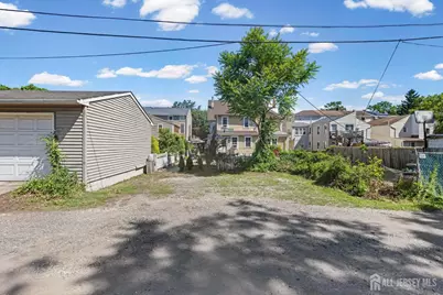 126 E Union Street, Burlington City, NJ 08016 - Photo 35