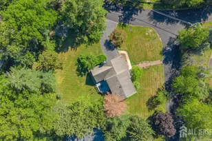 2 Abbott Ct, Edison, NJ 08820 - Photo 69