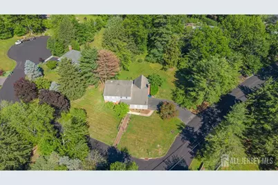 2 Abbott Court, Edison, NJ 08820 - Photo 85