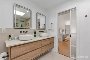 2 Abbott Ct, Edison, NJ 08820 - Photo 39