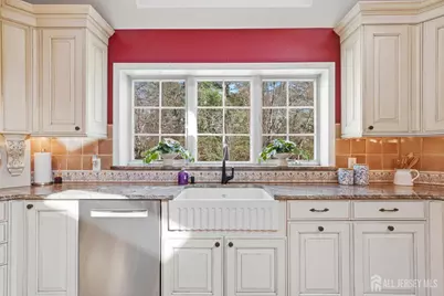 7 Monroe Place, Cranbury Township, NJ 08512 - Photo 13