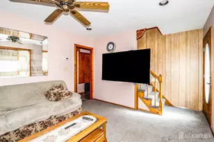13 Meade St, Sewaren, NJ 07077 - Photo 9