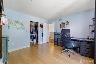 37 Christopher Ct, Old Bridge Township, NJ 08857 - Photo 25