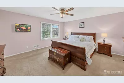 136 Highview Drive, Woodbridge Township, NJ 07095 - Photo 21