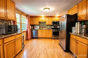 48 Hill St, Milltown, NJ 08850 - Photo 11