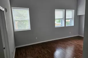 33 Second St, Raritan, NJ 08869 - Photo 9