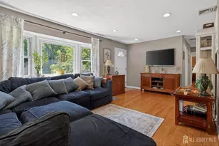 141 Fresh Ponds Rd, South Brunswick Township, NJ 08852 - Photo 5