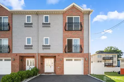 22 Arcadia Place #B, Union Township, NJ 07088 - Photo 1