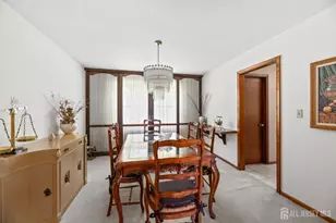 11 Aspen Cir, Edison, NJ 08820 - Photo 9
