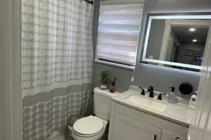 202 N Oaks Blvd N, North Brunswick Township, NJ 08902 - Photo 15