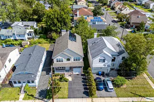 54 Hillcrest Ave, Iselin, NJ 08830 - Photo 3
