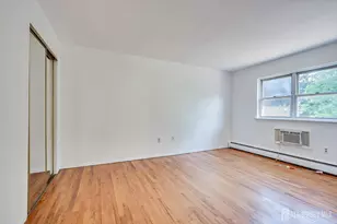55 Gill Ln, Iselin, NJ 08830 - Photo 17