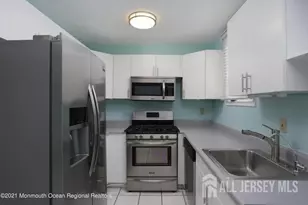 100 1st St, Keyport, NJ 07735 - Photo 11