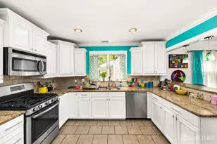 25 S 7th Ave, Highland Park, NJ 08904 - Photo 11