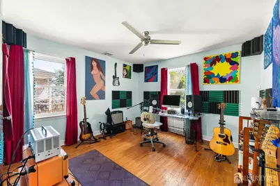 25 S 7th Avenue, Highland Park, NJ 08904 - Photo 15