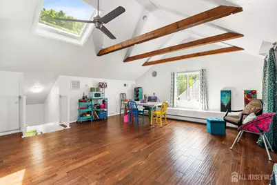 25 S 7th Avenue, Highland Park, NJ 08904 - Photo 17