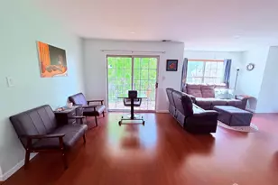 918 Plymouth Rd, North Brunswick Township, NJ 08902 - Photo 7